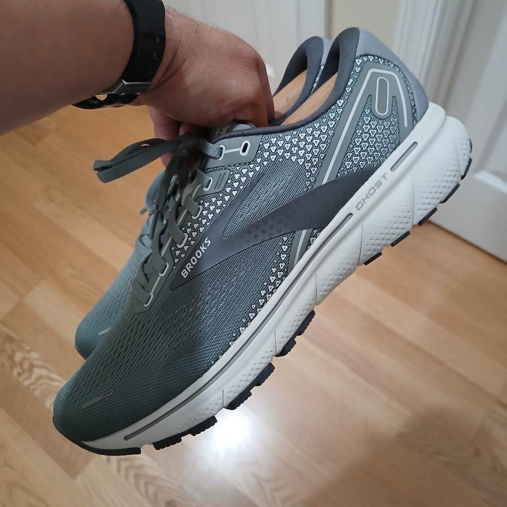 Brooks Ghost 14 Comfort/RunningMedical Field Shoes Size 10 2E Wide - Picture 4 of 12